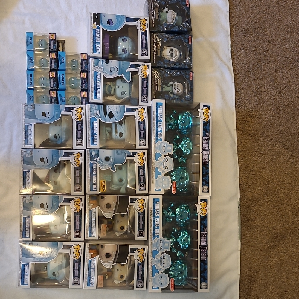 Funko Pop Disney Haunted Mansion Figures - All Pieces Shown Are Included